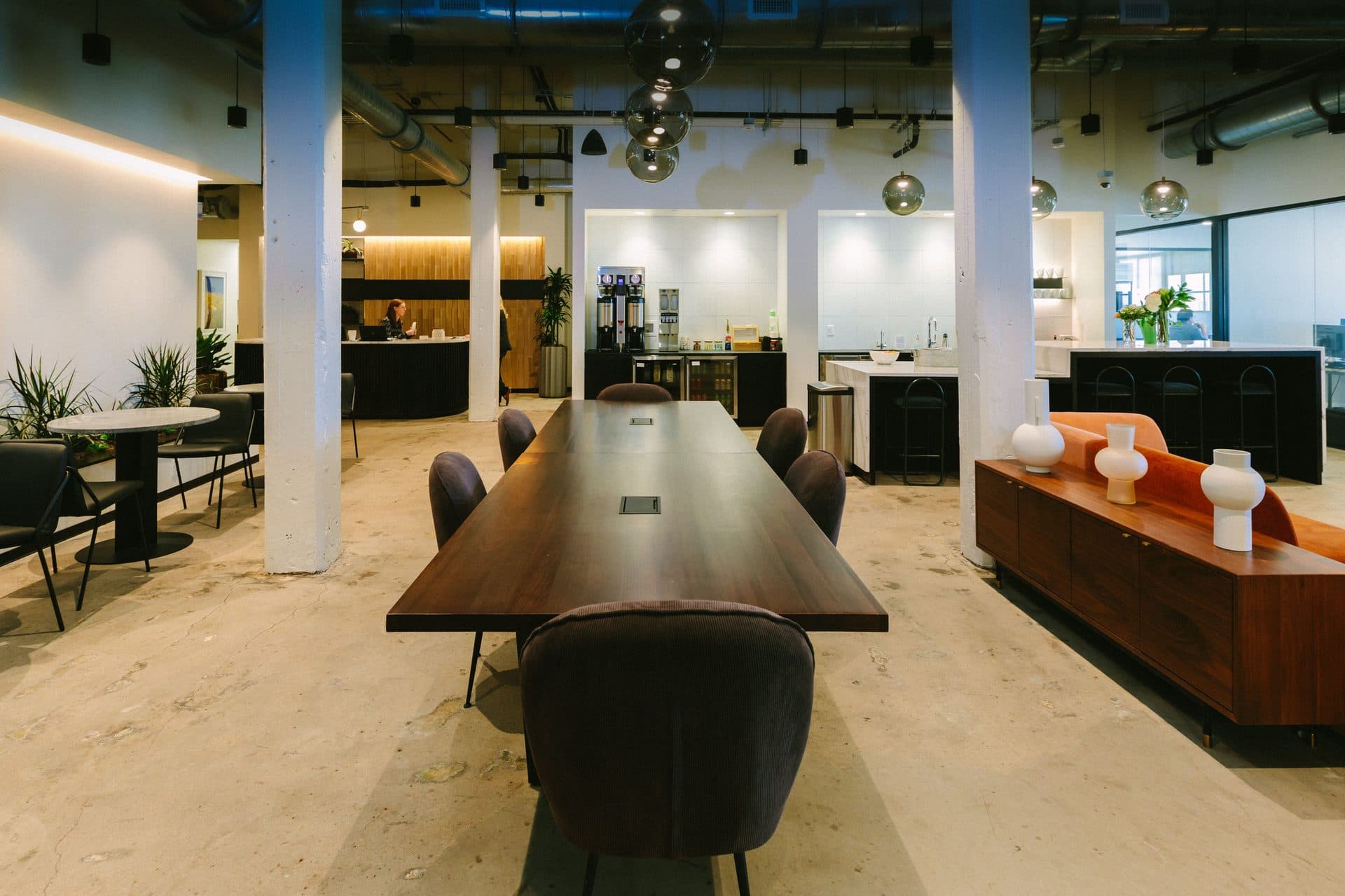 Communal coworking table at 560 Flex, Nashville